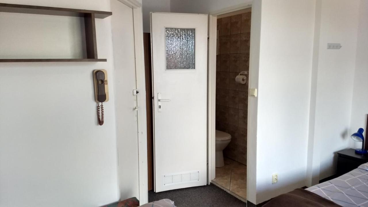 Klif Pokoje Goscinne W Centrum Blisko Morza Ustronie Morskie Exterior foto